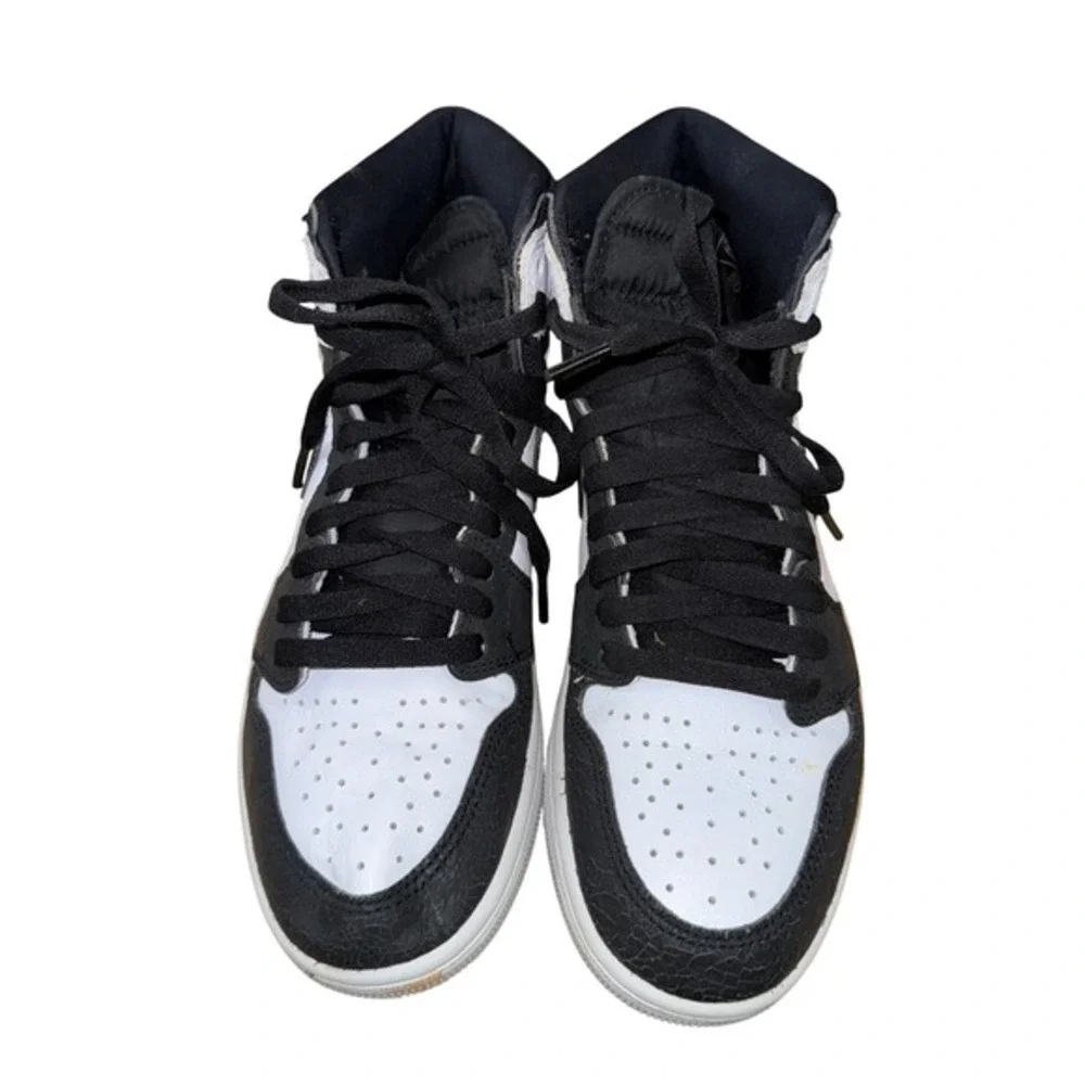 Nike Jordan 1 Retro High‎ OG Mens 7.5 Pre-Owned White/Black Shoes 555088-108